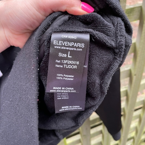 Eleven Paris cozy sweater - Picture 6 of 6